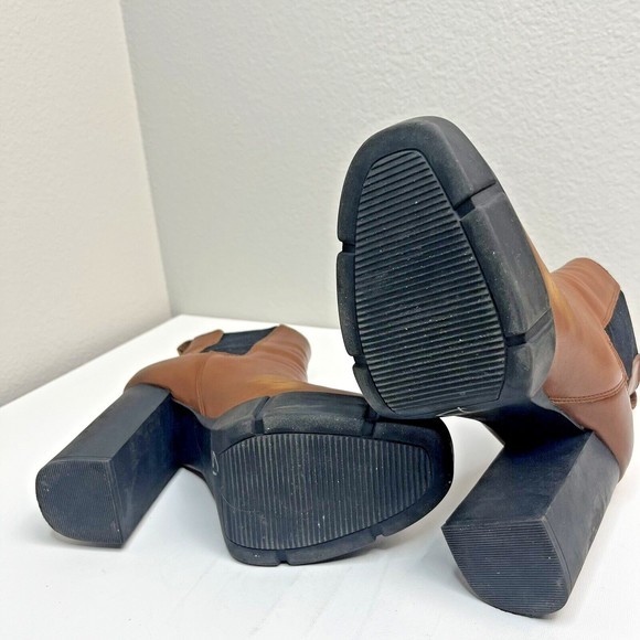 Steve Madden Brown and Black Ankle Boots - Picture 9 of 11